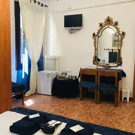 Casa de hóspedes Rainbow *